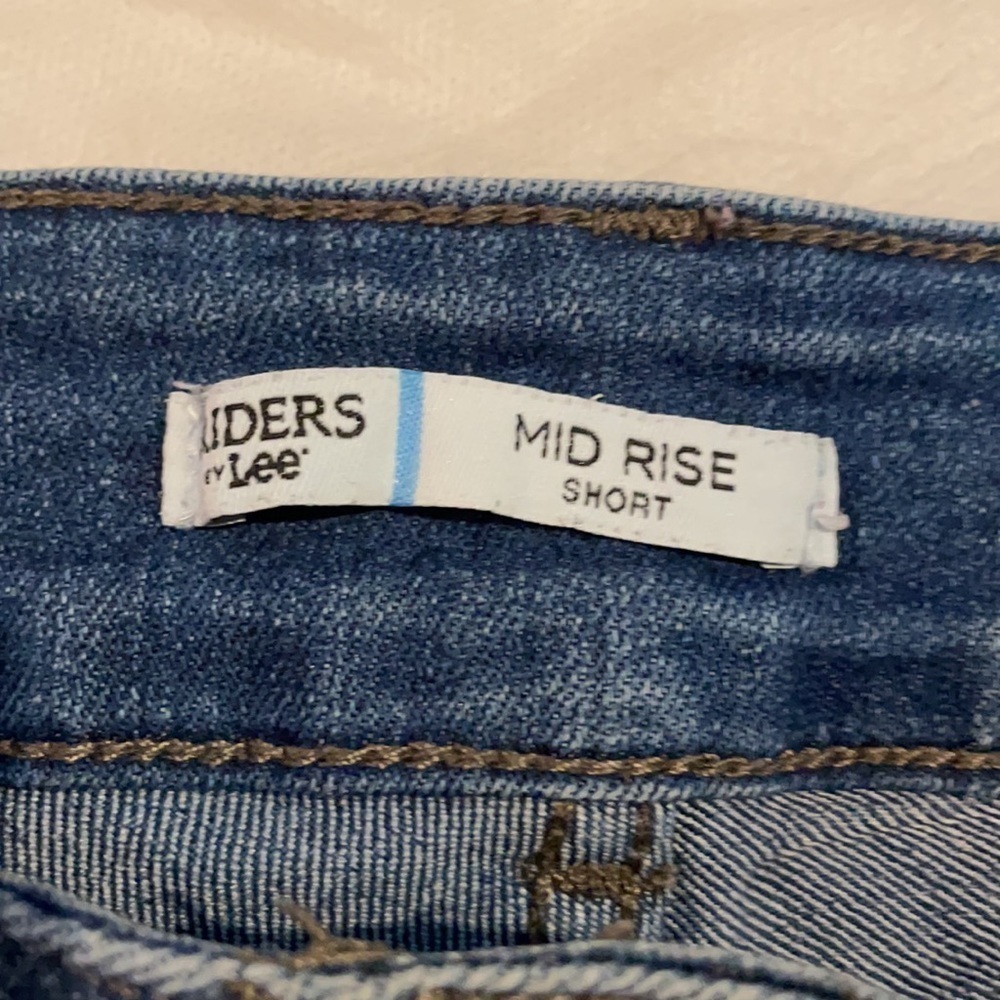 Lee Riders Mid Rise Jean Shorts - Picture 7 of 13
